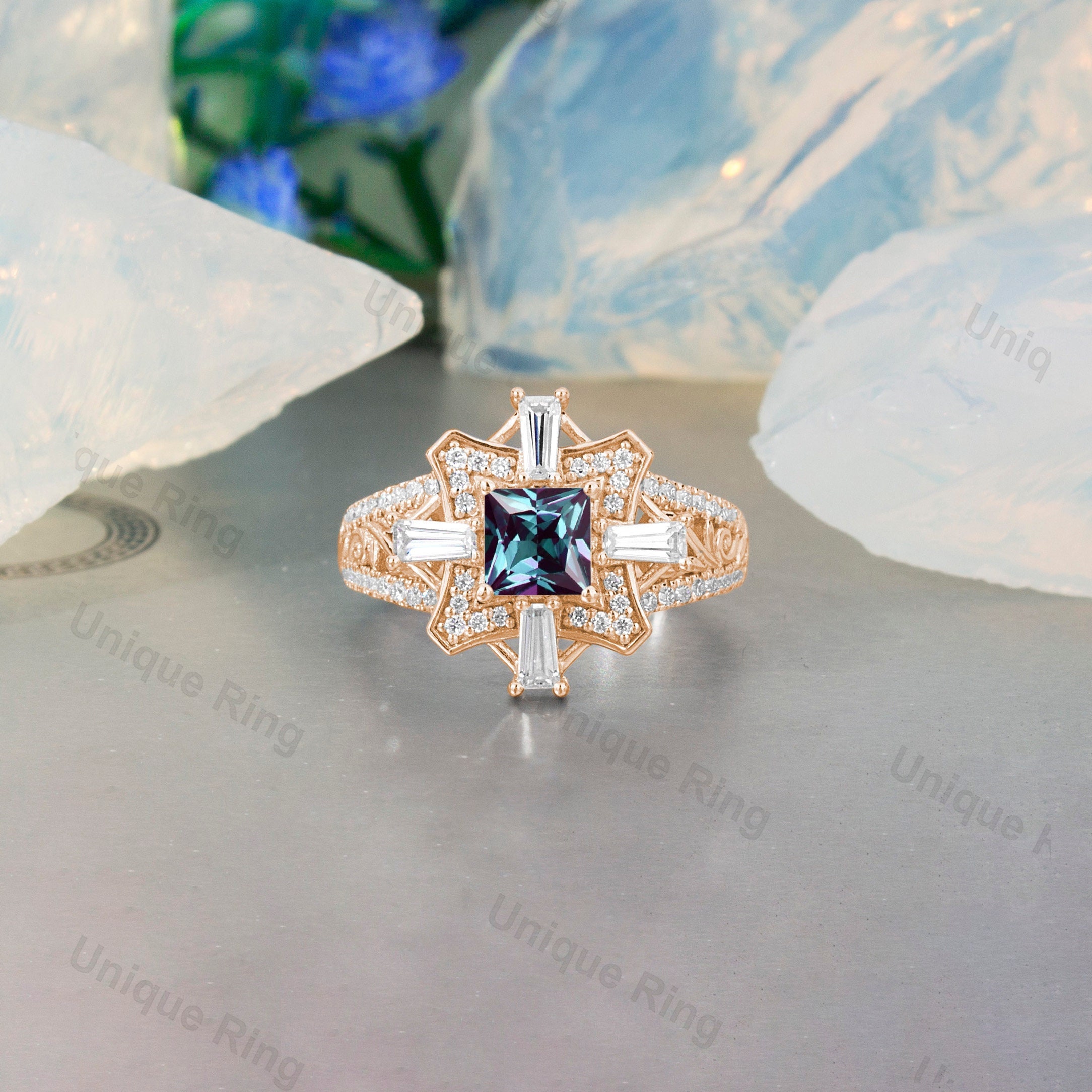 ヴィンテージ アールデコ アレキサンドライト リング：バゲット