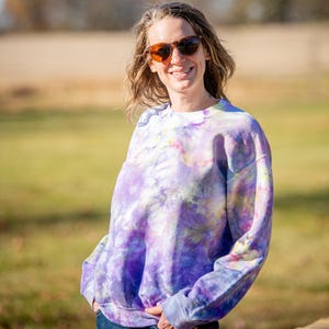 Bouquet Hand Tie Dyed Sweatshirt Adult Gender Neutral Soft Cotton Blend Crewneck Sz M Boho Tie Dye Casual Loungewear Gift Hippie Artisan