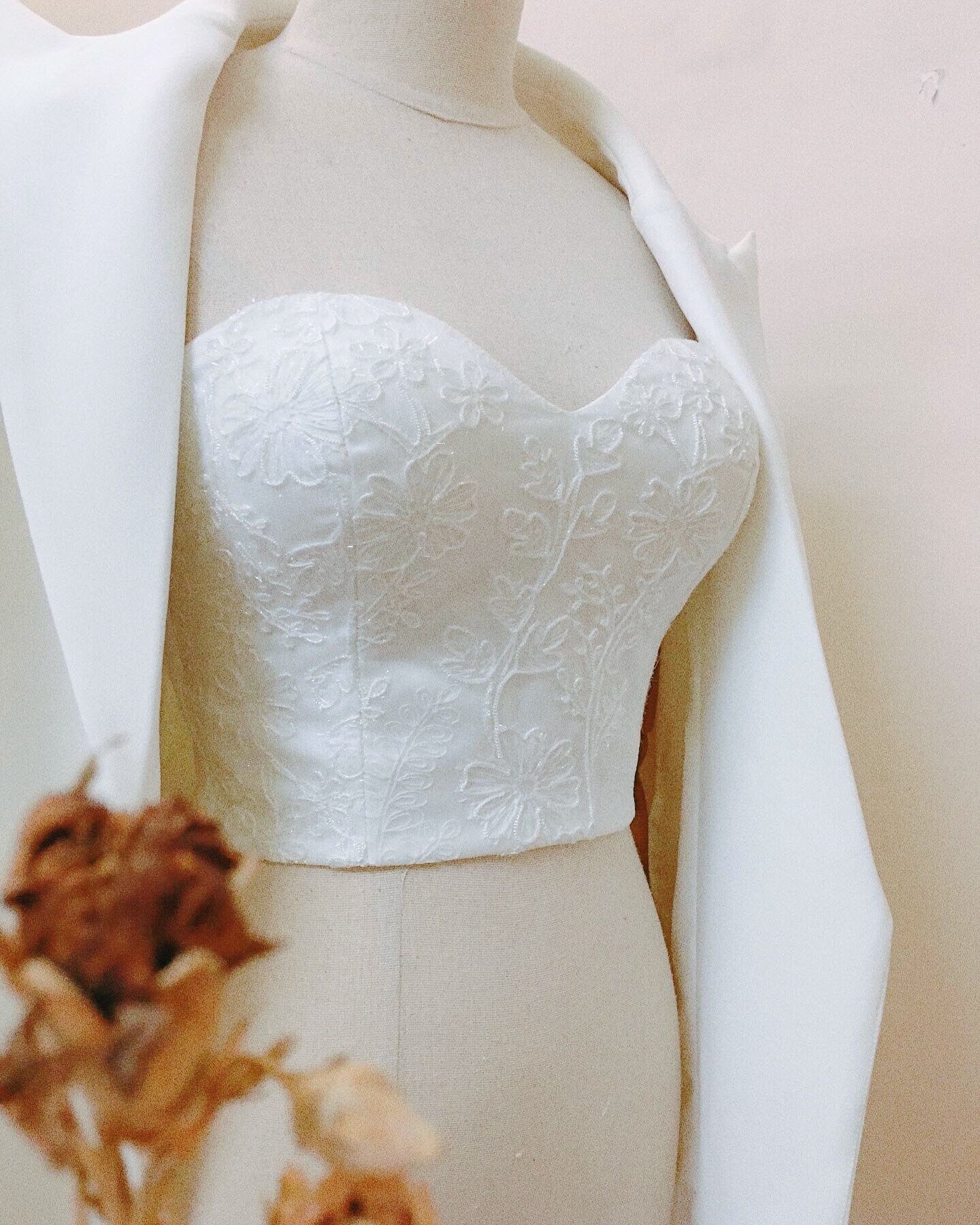 Formal tops for weddings 2025