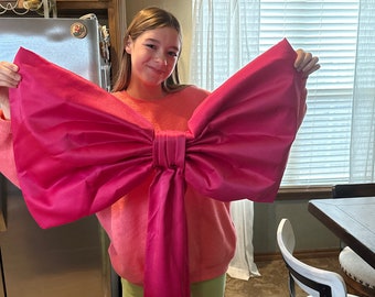 Magenta Satin Wedding Bow: Detachable Bridal Dress Train