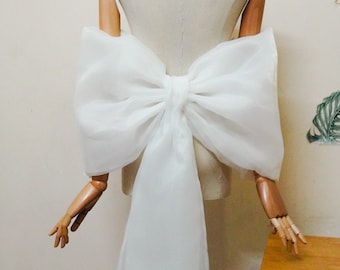 Warm white Detachable wedding bow in the back of bridal dress/ Design 3D White Long train bridal bow/ Organza luxury belt bow.