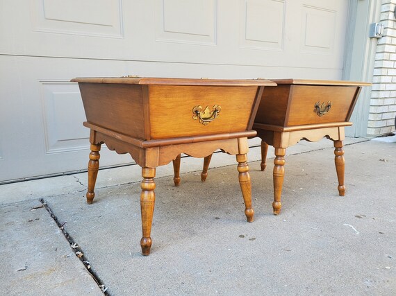 Heywood wakefield cinnamon dining room set sales