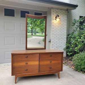 Vintage Walnut Long Dresser Mid Century Modern Johnson Carper Credenza Lady's Dresser