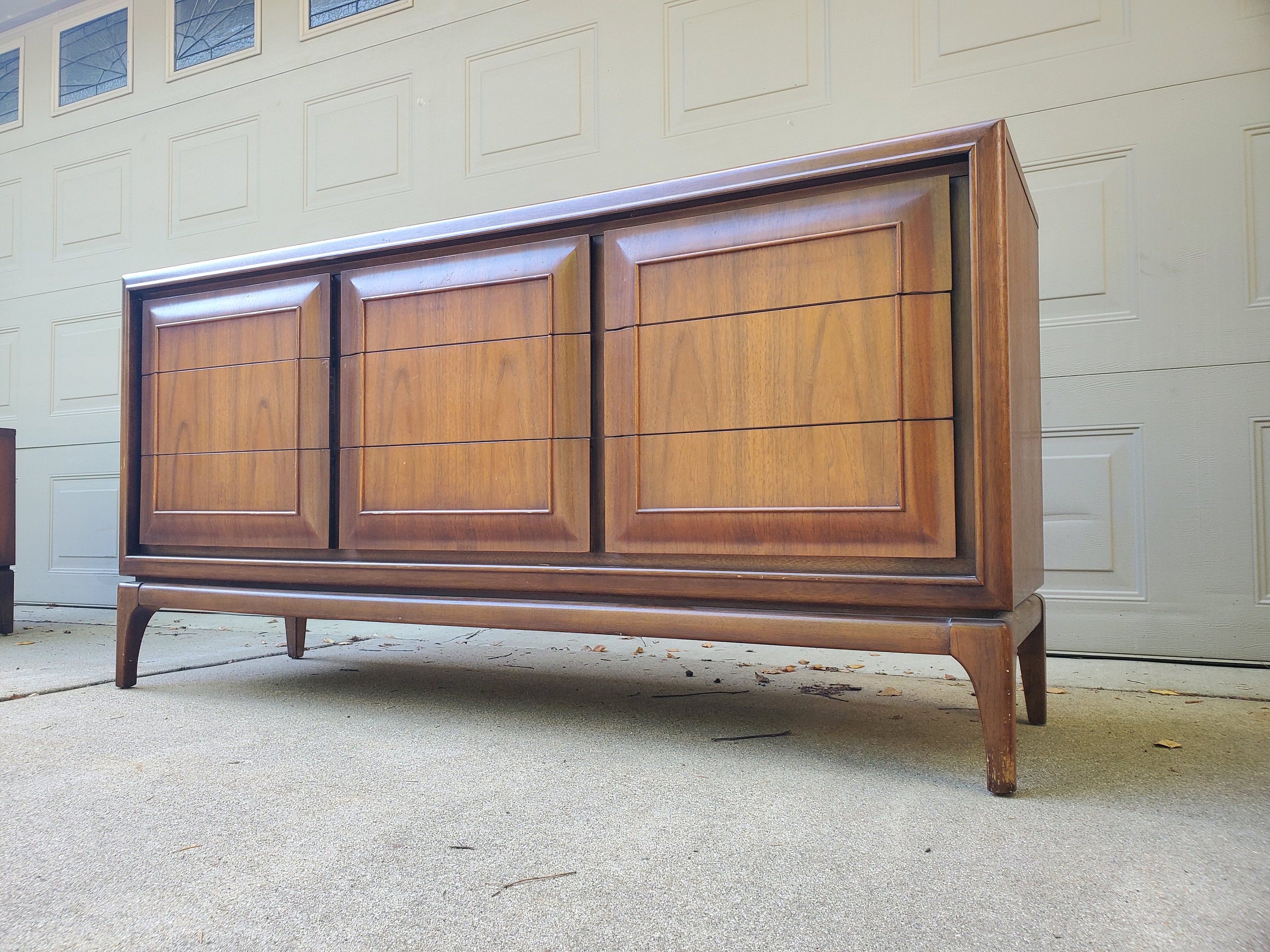 ビンテージ BASIC-WITZ社製 ウッドハイチェスト US ミッドセンチュリー 収納 洋服 タンス インテリア 木 Basic Witz Dresser - Etsy