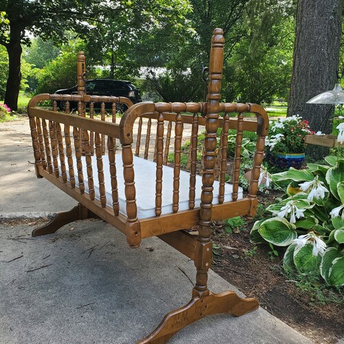 old fashioned cradle