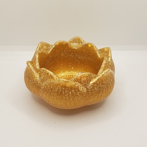 Offering dish, Flower Dish, Altar, Lotus