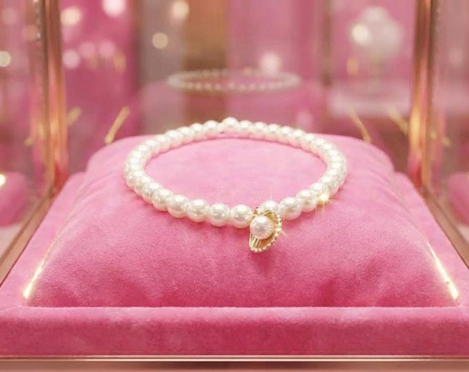 Aphrodite's Bracelet, Aphrodite, Seashell Bracelet