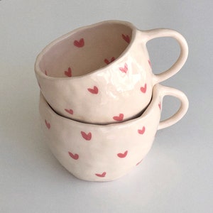 Taza de cerámica ily - 250 ml / taza de café hecha a mano, regalo único hecho a mano para el día de la madre, linda taza de cerámica estética, regalo para ella (una taza)