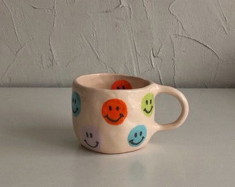 smiley face handmade ceramic mug | 250 ml | handmade coffee mugs, handmade gift, unique valentines gift pottery mug, cute aesthetic mug