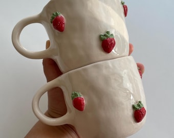 strawberries handmade ceramic mug 3D | 250 ml | handmade coffee mugs, mug with strawberry, unique gift, aesthetic mug (one mug)