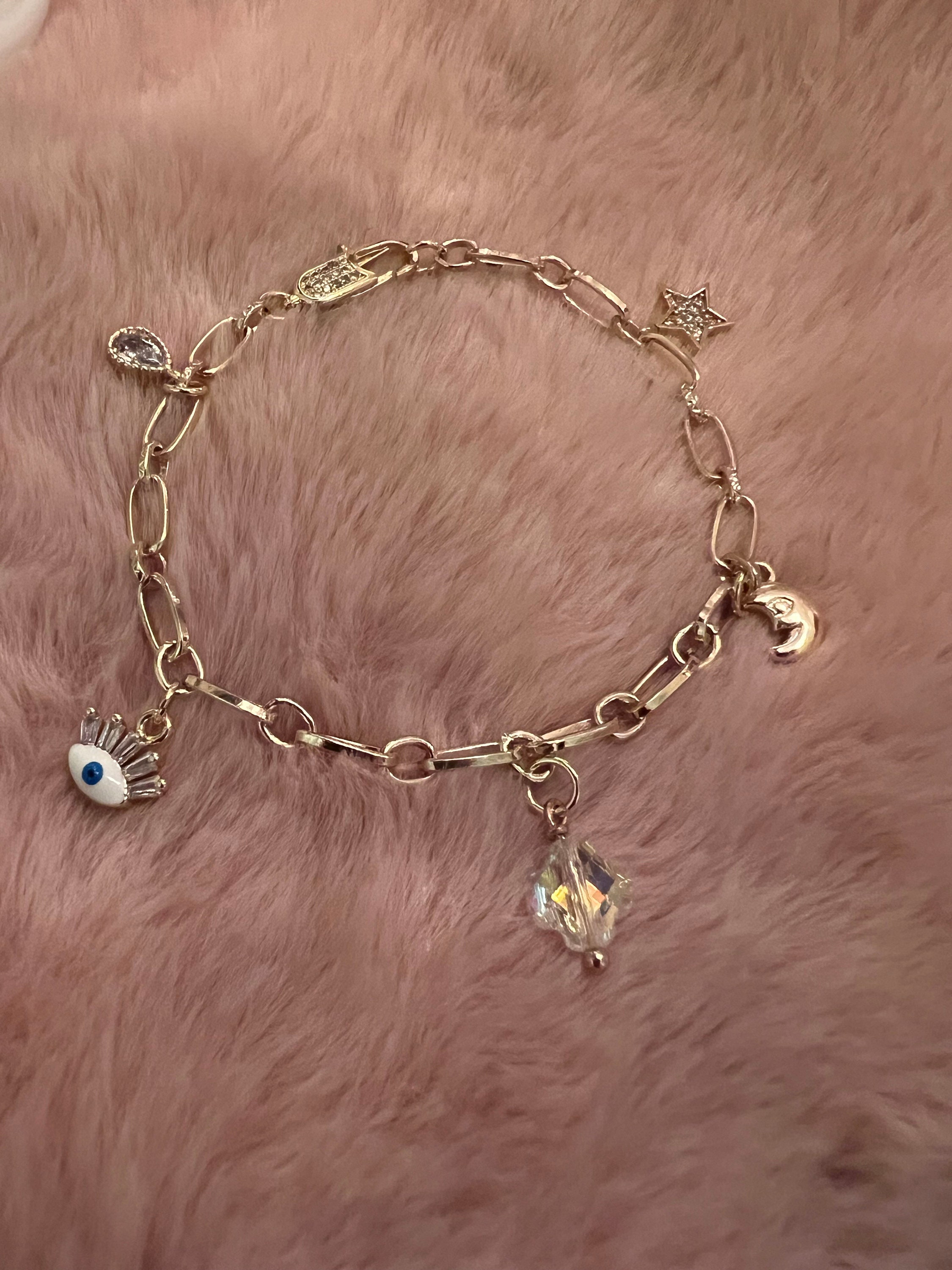 【関税送料込み】Sydney Evan 14K フラワーチャームブレスレット Shop Sydney Evan 14k Gold & Diamond Flower Bracelet
