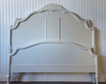 Vintage Full Size Bedframe Headboard, Footboard & Side Rails Painted Neutral Cream Bedroom Furniture