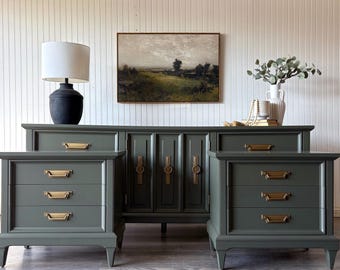 SOLD • Mid Century Modern MCM Dresser and 2 Nightstands Set Painted Green Bedroom Furniture