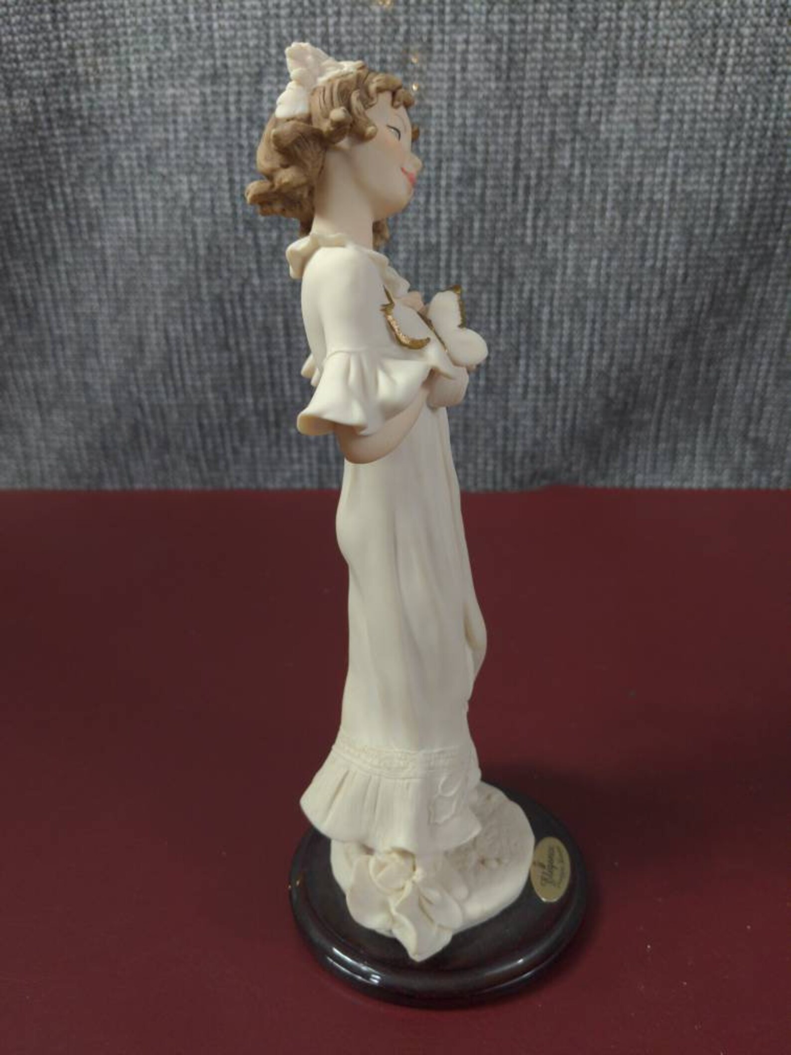 Retired Giuseppe Armani Figurines Value - wlcn7js