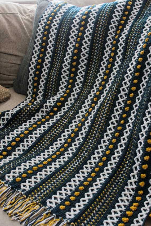 Crochet Modern Textured Blanket Pattern, modern cozy crochet throw blanket, crochet blanket pattern, crochet blanket, color work blanket