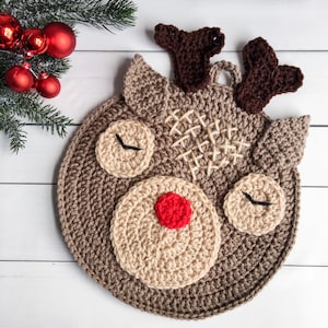 Crochet Reindeer Hot Pad Pattern, reindeer crochet Christmas kitchen pattern, reindeer crochet hot pad, crochet reindeer, crochet Christmas