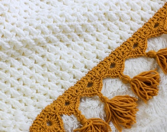 Crochet Bulky Puff Stitch Blanket Pattern, crochet blanket, puff stitch blanket, crochet blanket, crochet chunky blanket, bulky blanket