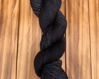 100% Merino Fingering Weight Hand-dyed Yarn | Superwash | 438 yards; 100 grams