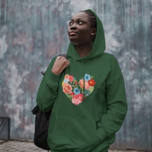 Heartfelt Bouquet Heart Sweatshirt, Heart Full Of Flowers Hoodie, Aesthetic Hoodie Design, Hoodie Design For Her, King Hooded Sweatshirt