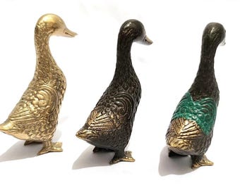 Figura de animal de latón con forma de pato / 3,9'' de altura Figura de animal de latón con forma de cigüeña / Decoración vintage para el hogar / Ideas de regalos navideños para ella