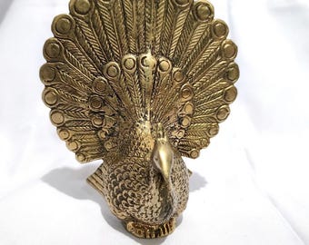 Figura de pavo real de latón de una pieza / Miniatura de animal de pavo real de latón de 5,5 '' / Acento hogareño vintage / Decoración de oficina / Ideas de regalo para ella