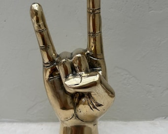 Mano humana en miniatura de latón / Mano humana en miniatura de latón de 22'' de altura / Decoración vintage para el hogar / Ideas de regalos navideños para ella