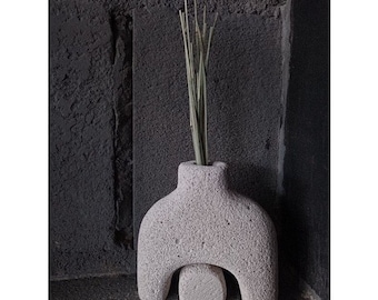 Jarrón nórdico irregular / mini jarrón de hormigón texturizado / jarrón minimalista blanco