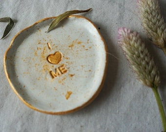I LOVE ME plato de joyería / plato de anillo de cotización personalizada / plato de baratija de cita de amor propio / plato de anillo personalizado / plato de anillo de oro personalizado