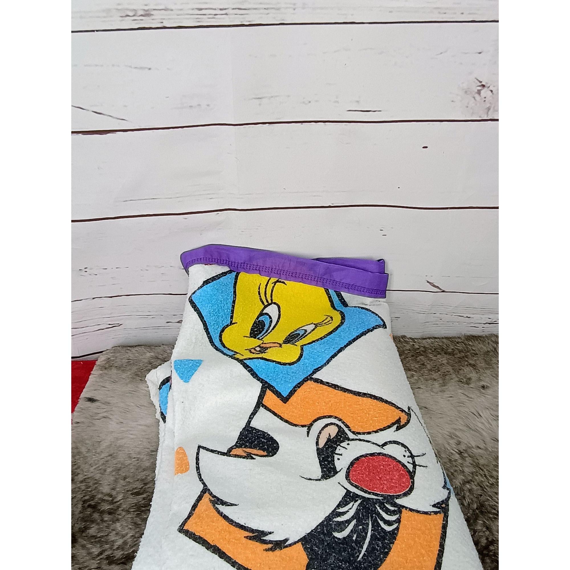 Vintage Looney Tunes Blanket Bedspread Bugs Bunny Daffy Duck