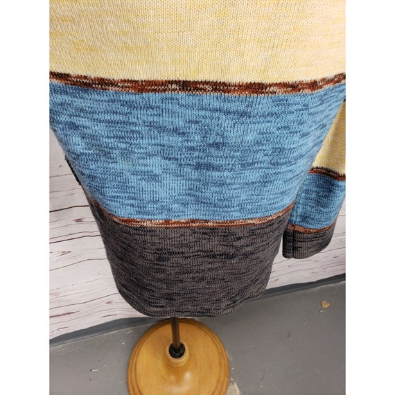 Fine Quality Sweater Aztec Design Cardigan - image 7
