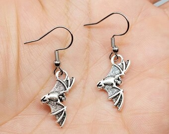 Bat Dangle Earrings – Spooky Stainless Steel Gothic Charms