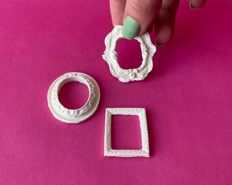 Quaint Variety Mini Frames |  Set of 3  | Dollhouse Supplies