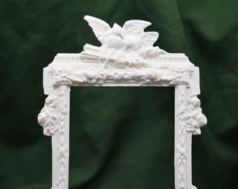 Birds Nest Overmantel Carving | Miniature Ornamentation