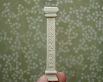 Applicazione/Decorazione a colonna a spirale per casa delle bambole / Set di quattro