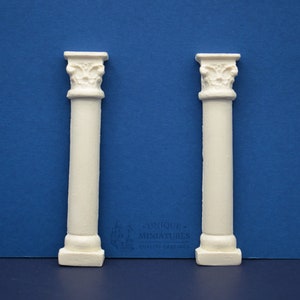Small Carved Crest Half-Round Column | Ornate Miniature Decor | Set of Two