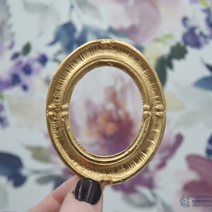 Ribbed Gold Oval Frame | Miniature for Dollhouses | 2.75” x 2.25”