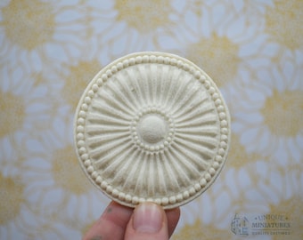 Sunshine Medallion | Miniature Ceiling Carving