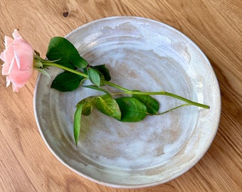 Einzigartiger Keramik Teller handgemacht, Deko Teller als Geschenkidee für Freundin, weitere außergewöhnliche Teller im Töpferei Onlineshop
