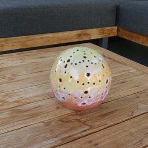 Keramik Windlicht rund – Handgemachte Lichtkugel – Windlicht für den Garten, Leuchtkugel Keramik Garten, Windlicht Tischdeko, Deko Windlicht