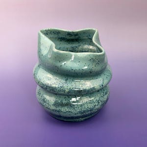 Handgemachte Design Vase mit Effektglasur - dekorative Blumenvase, Keramik Geschenke, Blumenvasen aus Keramik, getöpferte Vasen, Blumenvasen