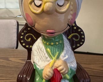 Vintage 1970s IMCO Grandma Knitting Bank • Kitsch Rocking Chair Piggy Bank • Retro Hong Kong Plastic • Grandmillennial Decor • 9.5"