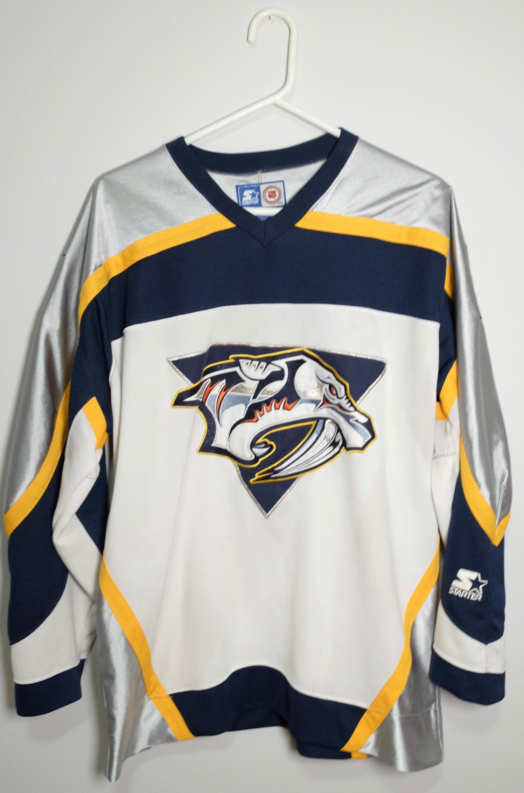 Nashville Predators Hockey T Shirt Short Sleeve NHL Hockey CCM Size Small