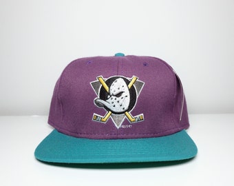 Vintage Mighty Ducks Mens AJD Vintage 90s Snapback Hat NHL DUCKS