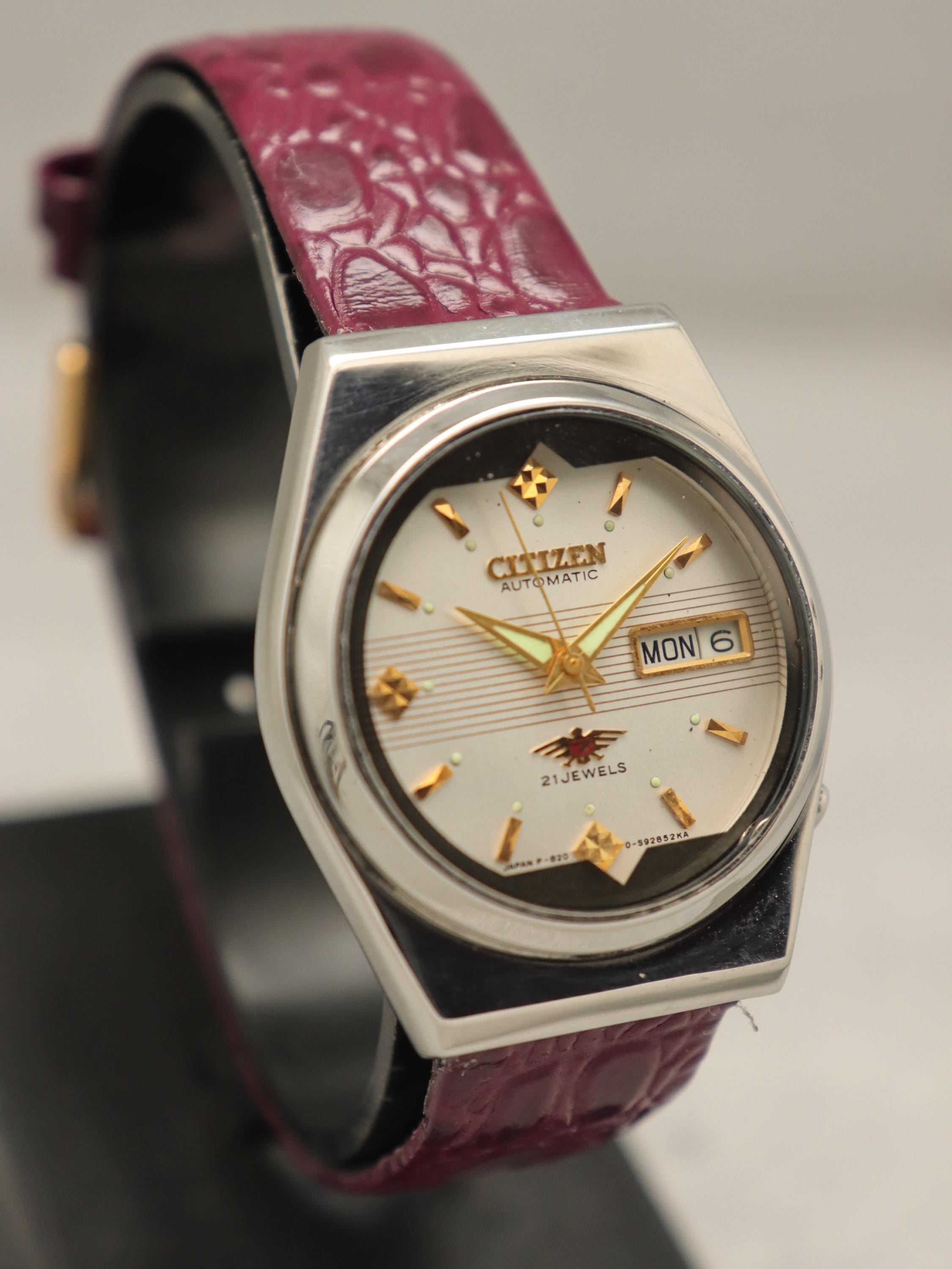 【USED】シチズンメンズ腕時計　80年代 楽天市場】ネコポス シチズン Q&Q 腕時計メンズ ビジネス QA80