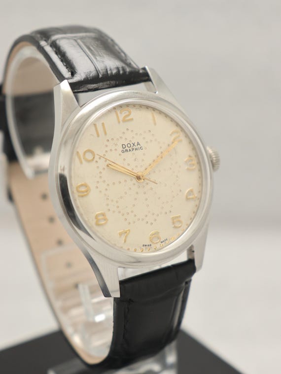 80's Vintage Doxa Manual Winding Swiss Movement 40 mm Men's Watch. View 2