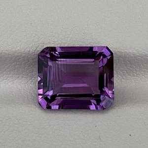 Natural Amethyst Gemstone, High-Quality Octagon Faceted Loose Stone for Jewelry Crafting, Perfect Gift for Jewelry Makers