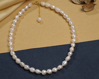 Collana di perle d'acqua dolce, girocollo di perle barocche, elegante collana di perle, gioielli da sposa, regalo classico per lei