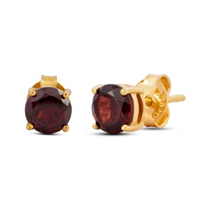 Red Garnet Stud Earrings, Sparkling Natural Red Garnet Gemstone, Stylish & Versatile Statement Accessory, Thoughtful Gift for her