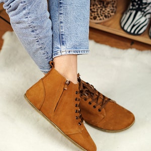 Women&#39;s Barefoot Nubuck Leather Ankle Boots: Zero Drop, Wide Toe