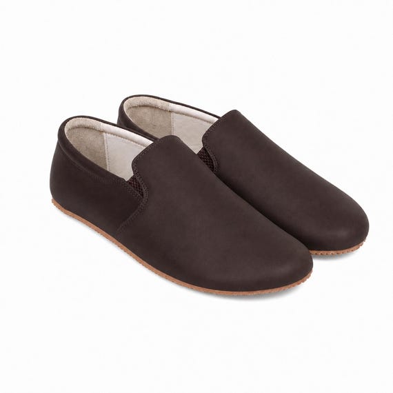 brown leather slip on dress shoes Men Barefoot On, DARK SMOOTH Leather, Handmade Yemeni Shoes, Natural, 6mm Rubber Outsole Espresso Brown Bridesmaid Dresses: gradient Color:Cinnamon Pink If you have a